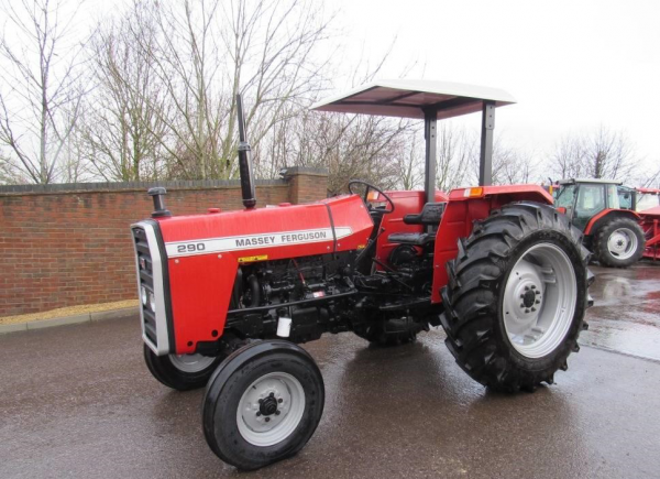 Massey Ferguson Tractor For Your Farm | Malik Agro Industries